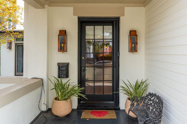 22 Limehouse Street, Charleston, SC 29401