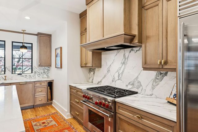 22 Limehouse Street, Charleston, SC 29401