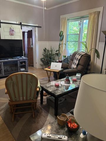 120 S Washington STREET, Elkhorn, WI 53121