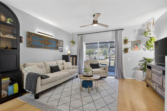 2437 LAKE WOODBERRY CIRCLE, Brandon, FL 33510