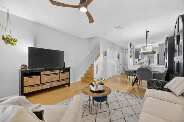 2437 LAKE WOODBERRY CIRCLE, Brandon, FL 33510