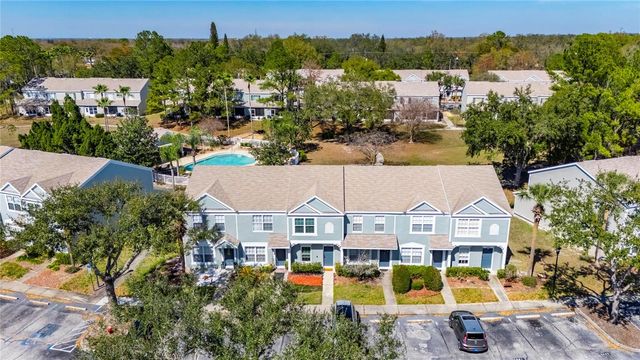 2437 LAKE WOODBERRY CIRCLE, Brandon, FL 33510