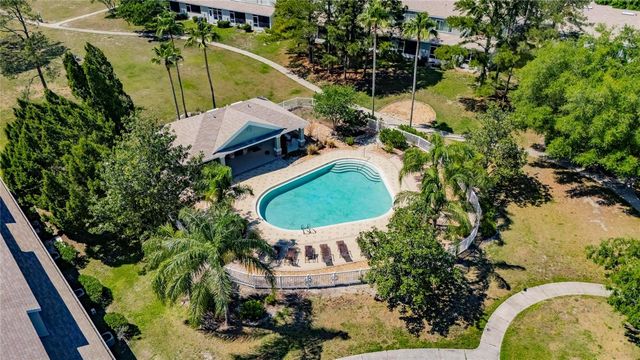 2437 LAKE WOODBERRY CIRCLE, Brandon, FL 33510