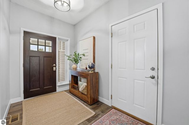 1432 Bee Court, Traverse City, MI 49696