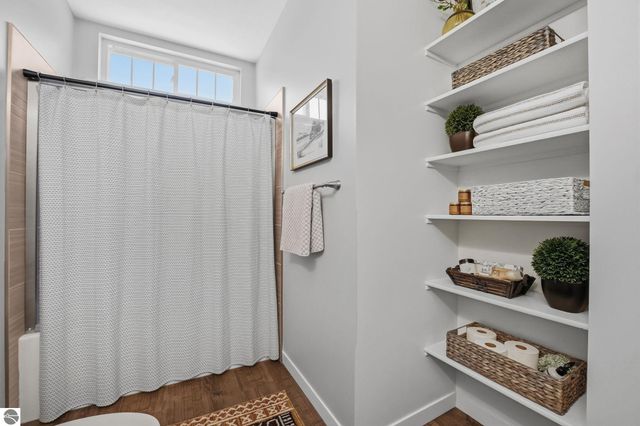 1432 Bee Court, Traverse City, MI 49696