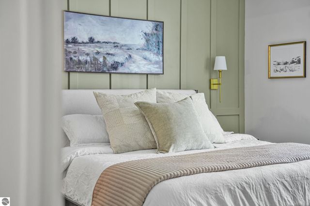 1432 Bee Court, Traverse City, MI 49696