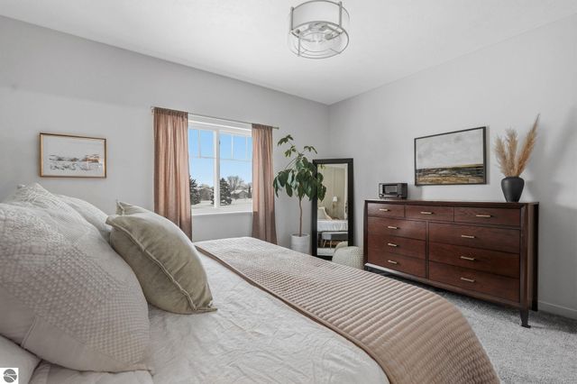 1432 Bee Court, Traverse City, MI 49696