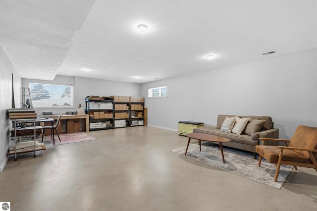 1432 Bee Court, Traverse City, MI 49696