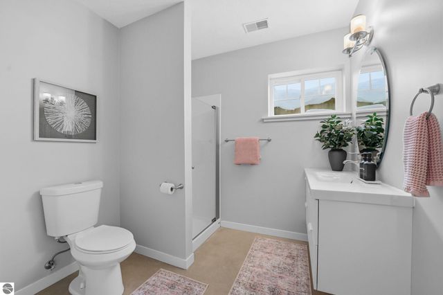 1432 Bee Court, Traverse City, MI 49696