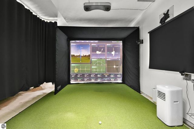 1432 Bee Court, Traverse City, MI 49696