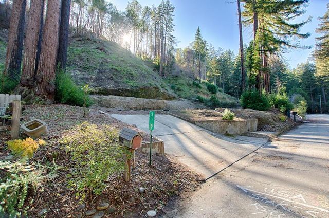 315 Lake Drive, Boulder Creek, CA 95006