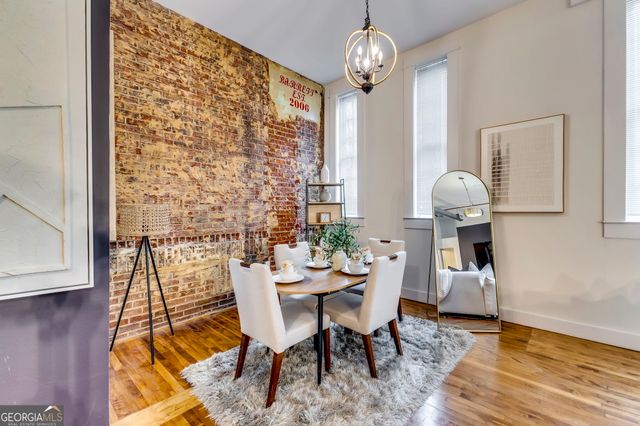 600 College Street 101, Atlanta, GA 30354