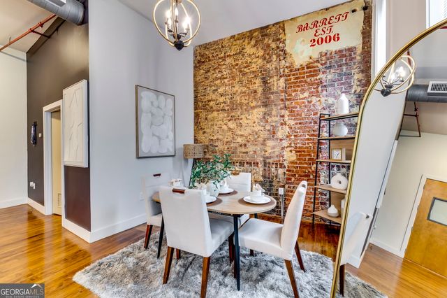 600 College Street 101, Atlanta, GA 30354