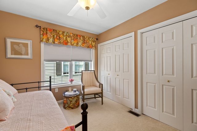 7 Dornoch Cir 7, Chelmsford, MA 01863