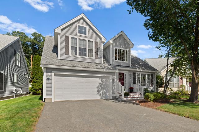 7 Dornoch Cir 7, Chelmsford, MA 01863