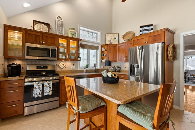 7 Dornoch Cir 7, Chelmsford, MA 01863
