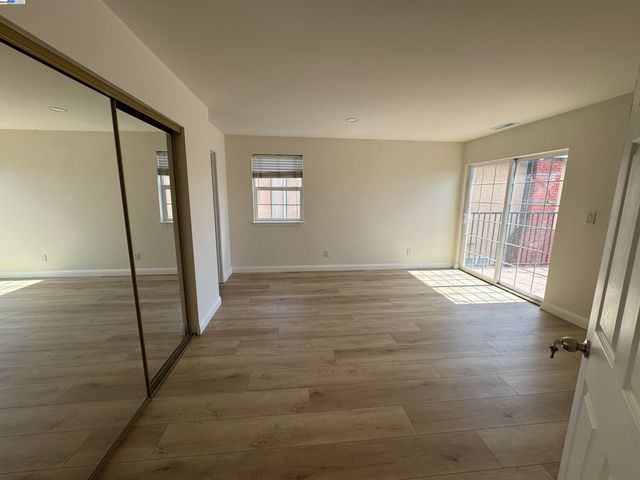 505 Nevin Ave, Richmond, CA 94801