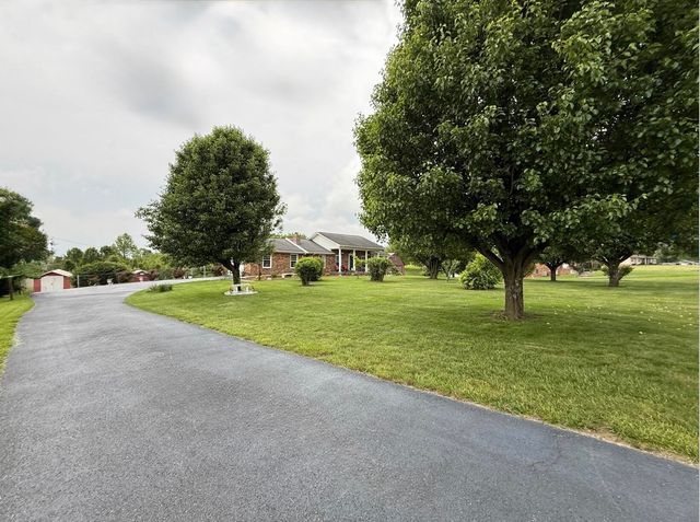 451 Parkside Road, London, KY 40744