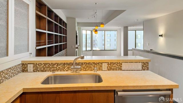 601 Van Ness Avenue 54, San Francisco, CA 94102
