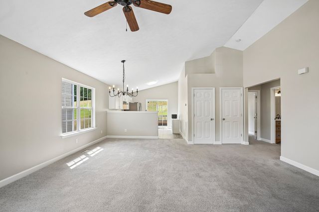 677 Belgium Dr, Hermitage, TN 37076