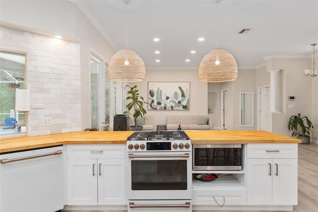 5026 NW 50TH TERRACE, Gainesville, FL 32653