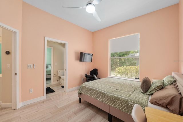 5026 NW 50TH TERRACE, Gainesville, FL 32653