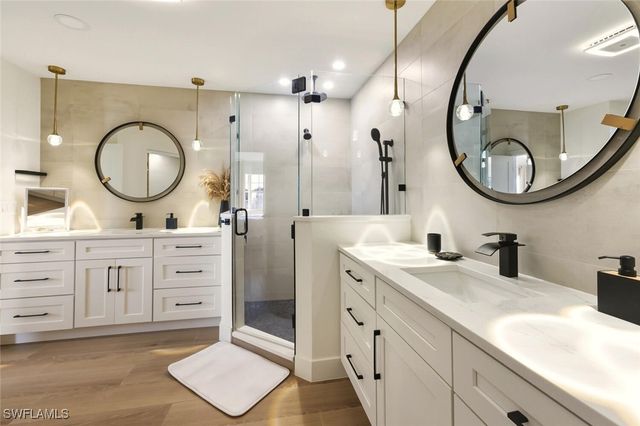 2730 SAILORS WAY, Naples, FL 34109