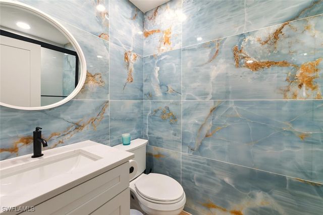 2730 SAILORS WAY, Naples, FL 34109