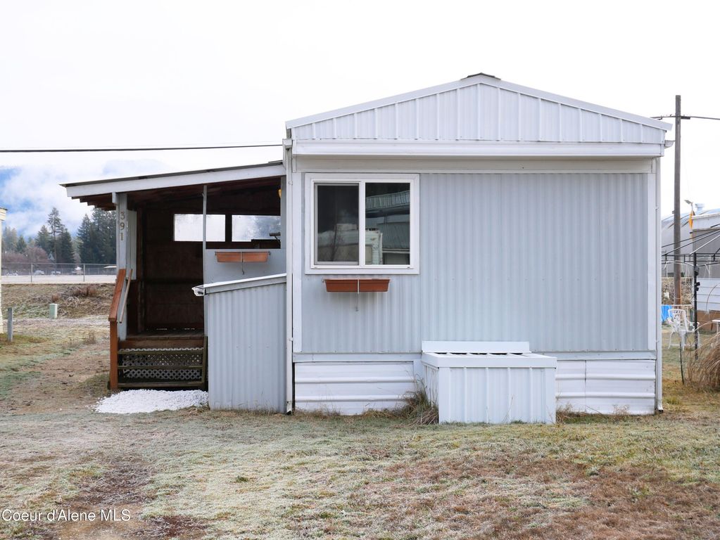 391 Gregory St, 15, Priest River, ID 83856