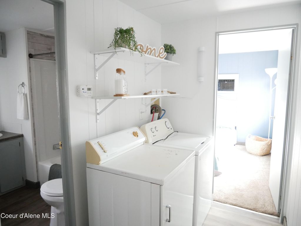 391 Gregory St, 15, Priest River, ID 83856 photo 17