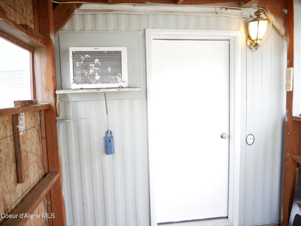 391 Gregory St, 15, Priest River, ID 83856 photo 3