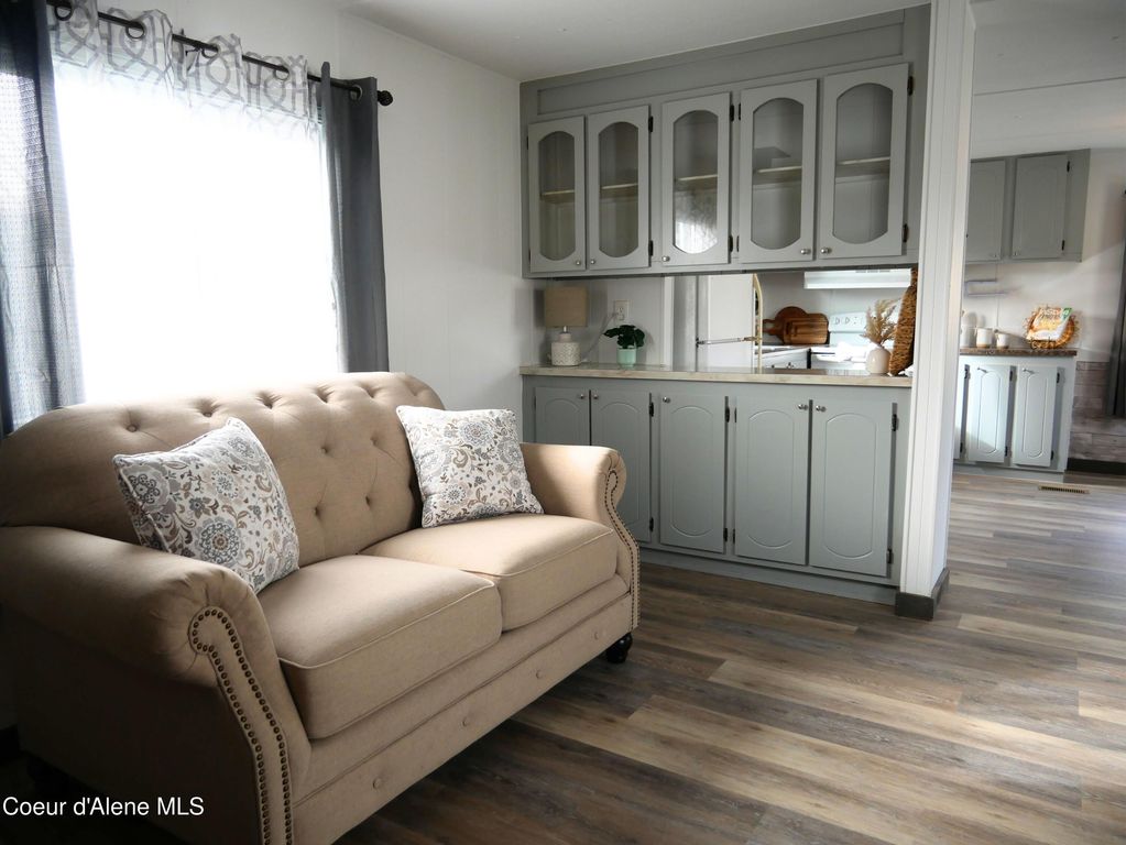 391 Gregory St, 15, Priest River, ID 83856 photo 9