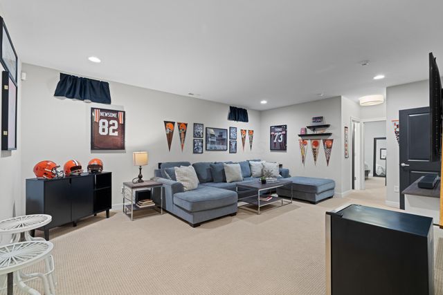 1291 N Grant Avenue, Columbus, OH 43201