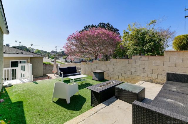 1654 Catalina Blvd, San Diego, CA 92107