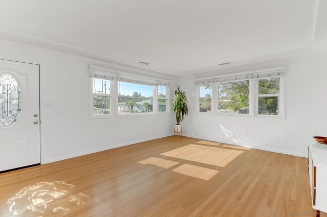 1654 Catalina Blvd, San Diego, CA 92107