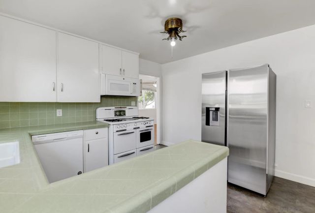 1654 Catalina Blvd, San Diego, CA 92107