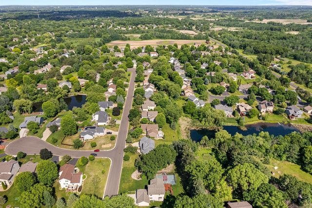 408 Coyote Trail, Lino Lakes, MN 55014