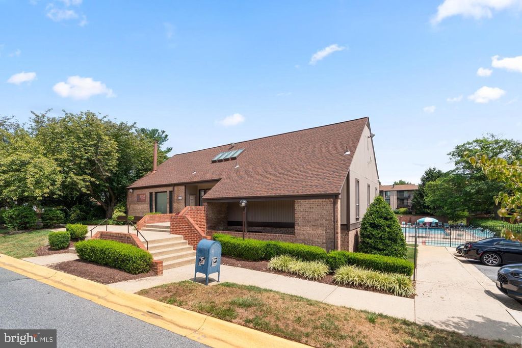 18910 SMOOTHSTONE WAY #4, Montgomery Village, MD 20886