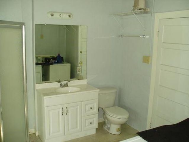 825 Harris Ave, Austin, TX 78705