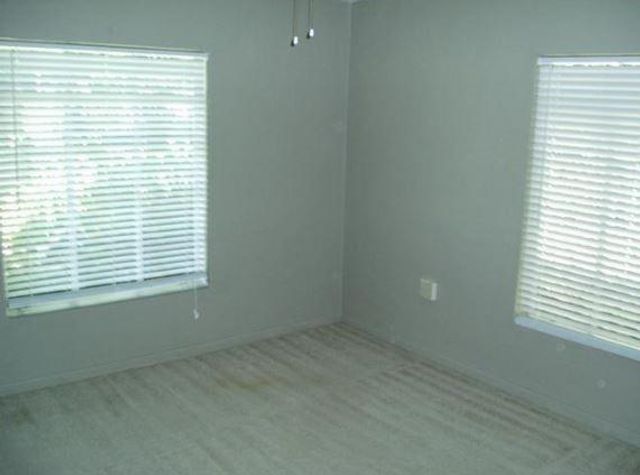 825 Harris Ave, Austin, TX 78705