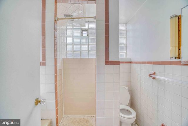 3342 CHIPPENDALE AVE, Philadelphia, PA 19136