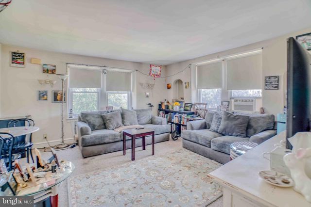 3342 CHIPPENDALE AVE, Philadelphia, PA 19136