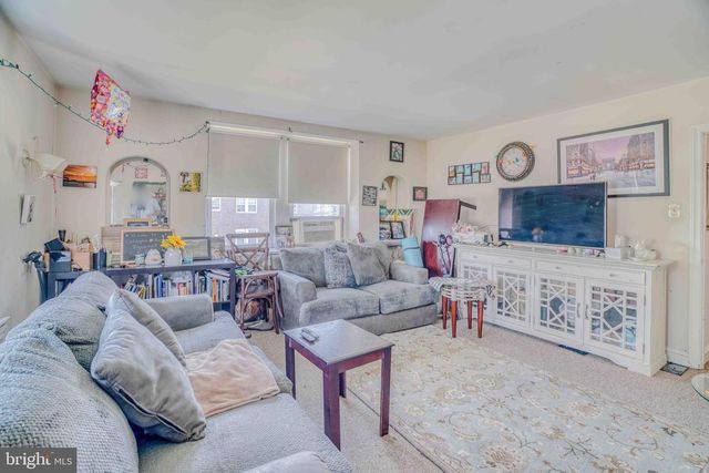 3342 CHIPPENDALE AVE, Philadelphia, PA 19136