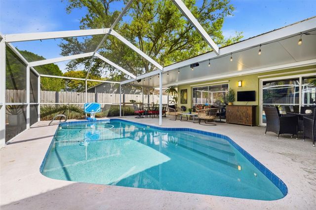 10424 TARA DRIVE, Riverview, FL 33578