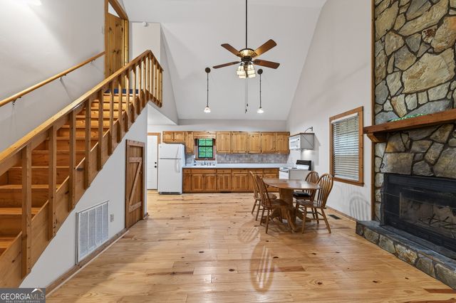 131 April Lane, Blairsville, GA 30512
