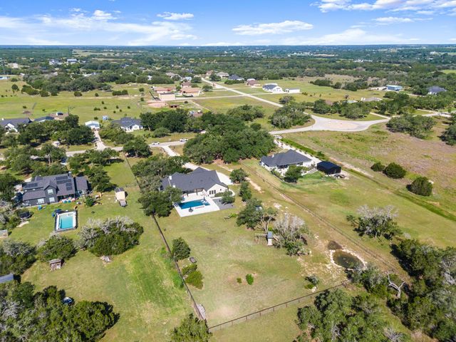 209 Esperanza Petal PASS, Liberty Hill, TX 78642