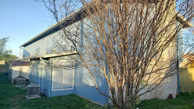 8616 Putnam DR, Austin, TX 78757