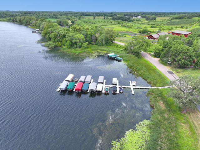 3865 Wahtomin Trail NW, Alexandria, MN 56308