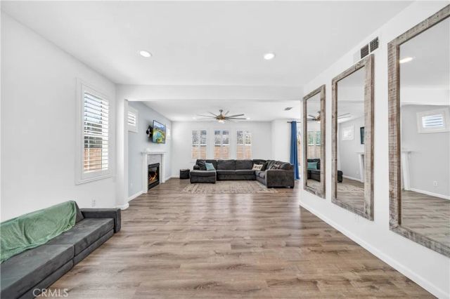 35899 Gatineau, Murrieta, CA 92563