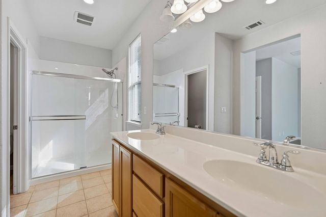 2640 Ancestry St, Manteca, CA 95337